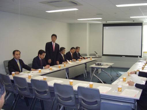 2005年2月1日
