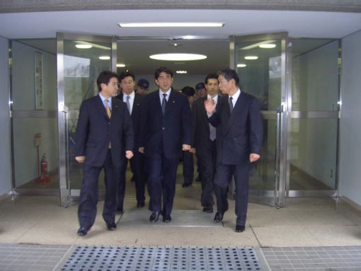 2005年2月1日