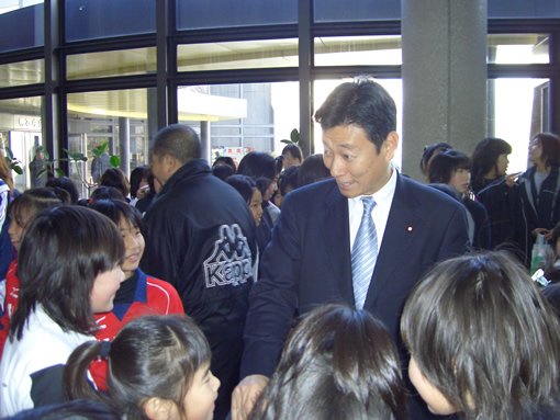 2006年2月19日