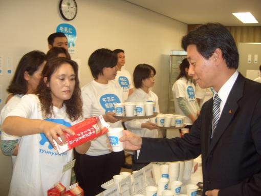 2006年11月17日