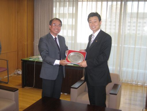2007年4月1日