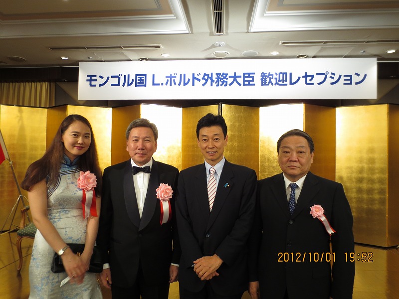 2012年10月12日